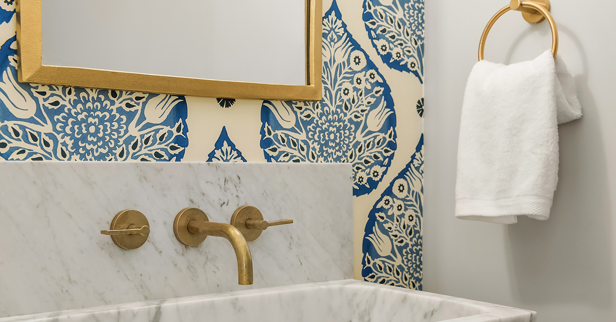 How to pull off wallpaper in your powder room: 2024 wallpaper inspiration